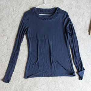 Tahari stretch navy LS with woven neckline